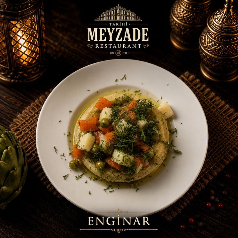 Artichaut à l'huile d'olive — Tarihi Meyzade, meyhane de Kasımpaşa, Istanbul